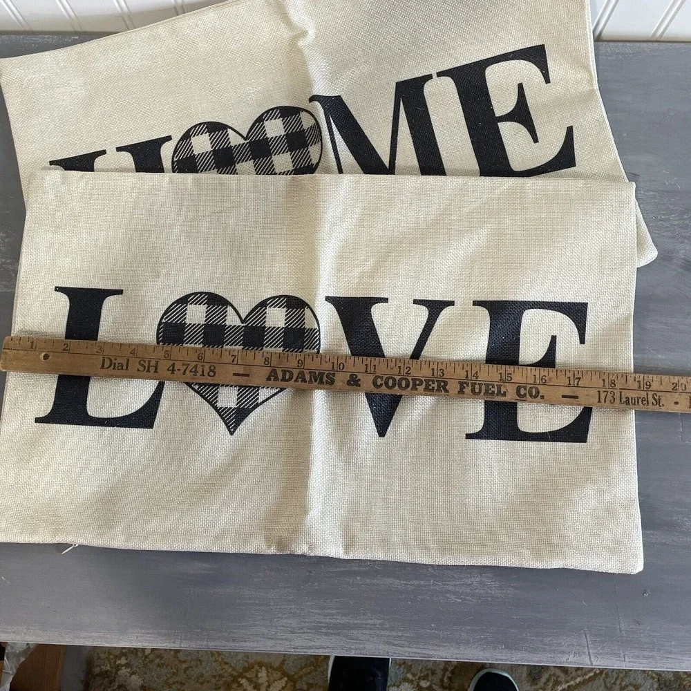 Canvas‎ 2pc Zip Throw Pillow Cover LOVE & HOME  19x12 Tan and Black Plaid Heart